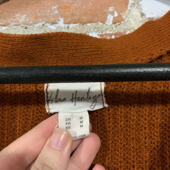 💜orange tie up sweater - Picture 2 of 2